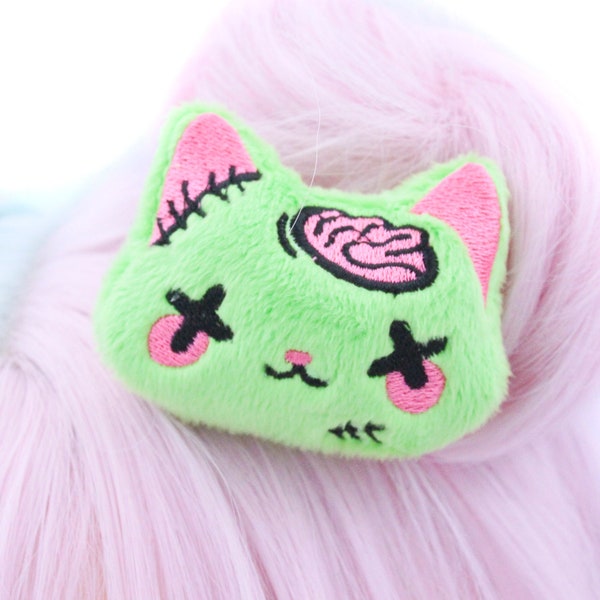 Super Cute Kawaii Zombie Cat Plush Hair Clip - Weeb Gift - Pastel Goth -Harajuku Clothing - Kawaii Plushies - Zombie Lovers Gift - Halloween