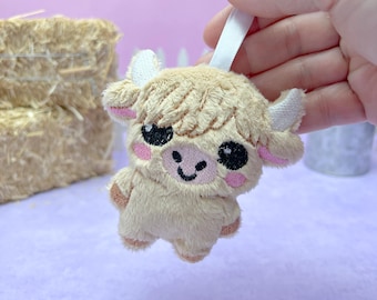Highland Cow Cute Bag Charm Plushie, Cow Accessory, Plush Cow Purse Clip, Kawaii Farm Animal Keychain, Barnyard Animal Lover Gift For Her