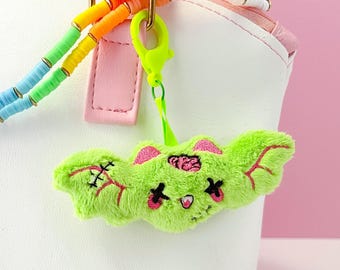 Gurokawa Zombie Bat Plush Bag Charm, Kawaii Creepy Cute Bat Plushie, Kawaii Accessories, Backpack Charm, Purse Charm, Pastel Goth Teen Gift