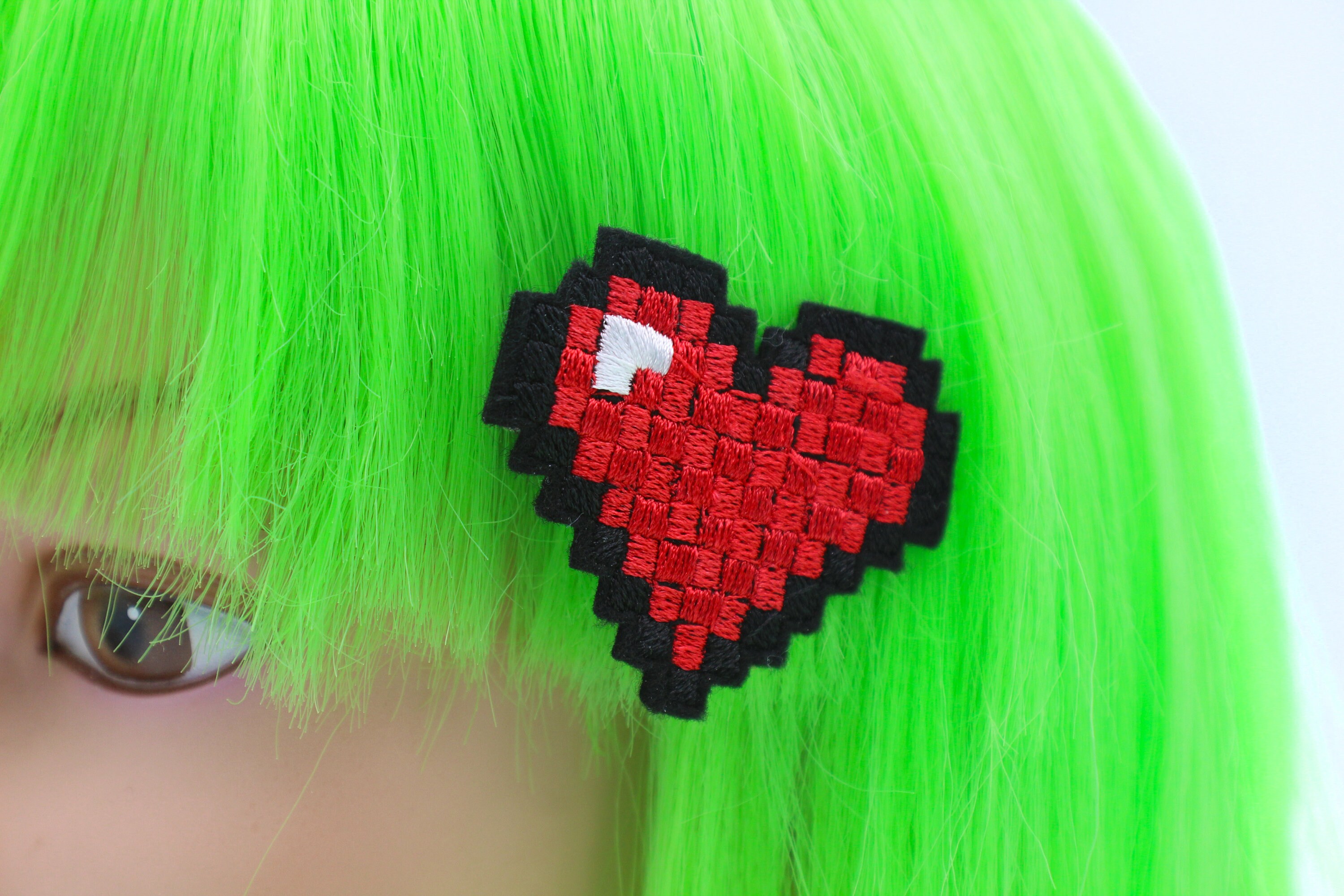 Pixel Heart Hair Clips - Etsy