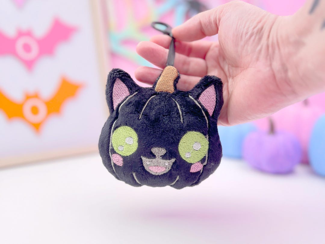 Creepy Cute Black Cat Pumpkin Plush Bag Charm, Gurokawa  display picture 1