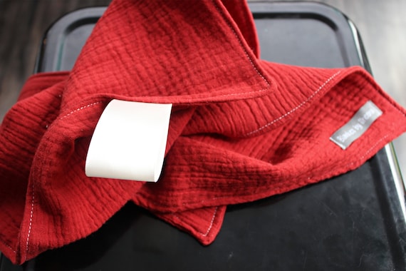 muslin taggie blanket