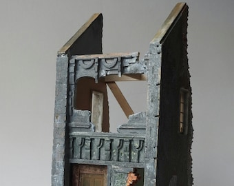 Ruined House, Pencil Holder