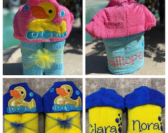 Duck Hooded Towel/ Rubber Ducky Hooded Towel/ Bath Hooded Towel/ Infant Hooded Towel/ Hooded Bath Towel/ Pool Towel/ Beach Towel