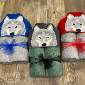 Wolf Hooded Towel/ Forest Animals Baby Shower/ Animal Hooded Towel/ Animal Themed Baby Shower Gift/ Animal Costumes/ Forest Animals Birthday