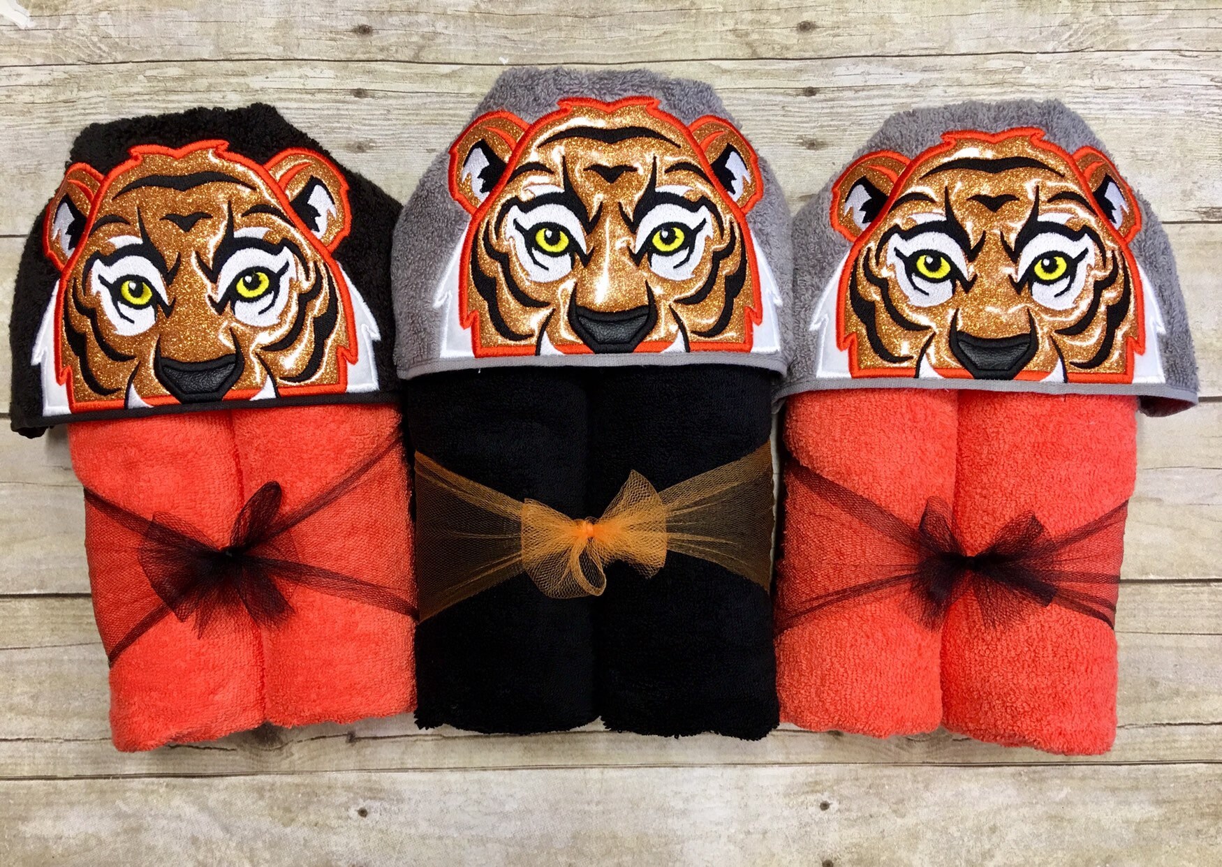 Tiger hooded towel shop