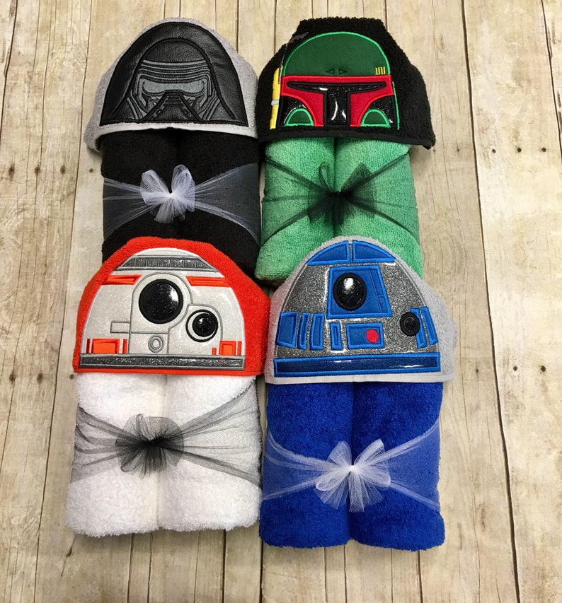 Darth Vader and R2D2 Hooded Towel Bundle/ Star Wars Toddler Hooded Towel Bundle/ Bath Towel/ Beach Towel/ Pool Towel/ Fits infant-school age image 5
