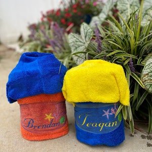 Petit Pehr Hooded Towel - Blue Life Aquatic main image 0