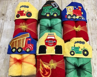 Toalla con capucha de camiones/Cumpleaños de camiones/Cumpleaños de camiones para niño/Fiesta de camiones/Chica de camiones/Fiesta de cumpleaños de camiones/Regalos de camiones/Regalo de camiones para él