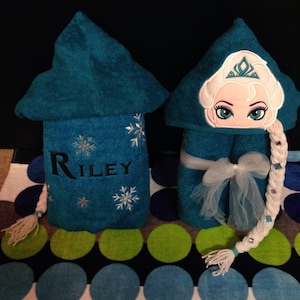 Toalla con capucha Cold Queen/ Toalla con capucha Ice Queen/ Toalla con capucha Princess/ Toalla con capucha Princess Birthday Party/ Toalla de playa Princess/ Toalla de piscina/ Regalos Teal (out of stock)