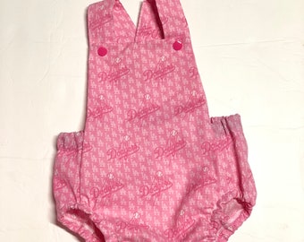 Dodgers romper pink
