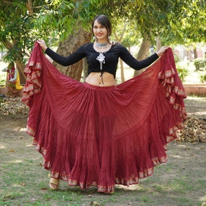 Maroon  padma dance skirt/ 25 yard padma skirt/ tribal 25 yard padma skirt / belly dance skirt / jaipur padma skirt / indian skirts