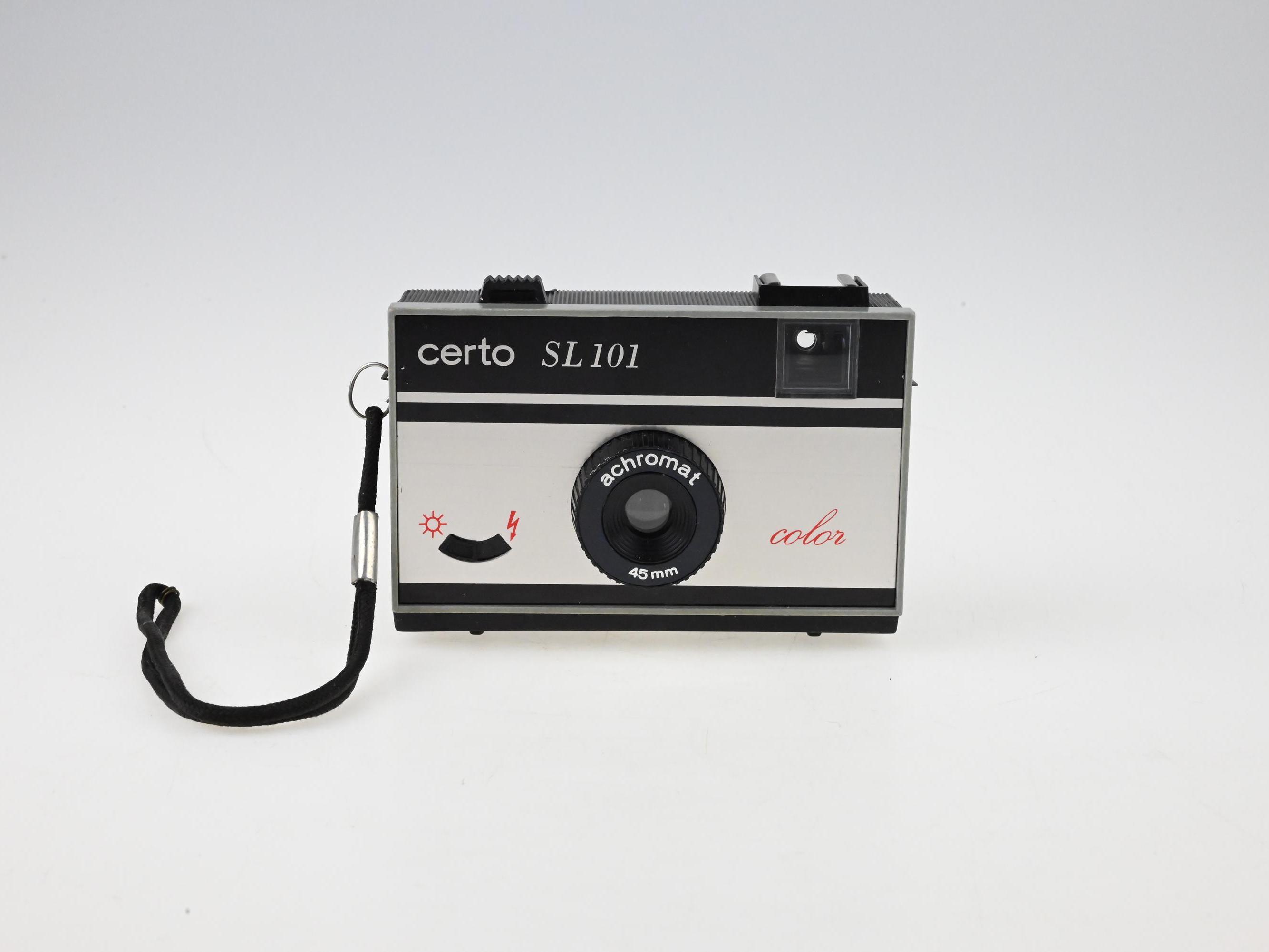 Vintage Certo SL 101 analoge camera met originele tas, analoge camera, vintage camera, Certo-camera, retrocamera, analoge fotografie