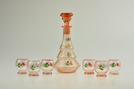 アンティークウッドラックセット デカンタとグラス付き アンティークウッドラックセット デカンタとグラス付き