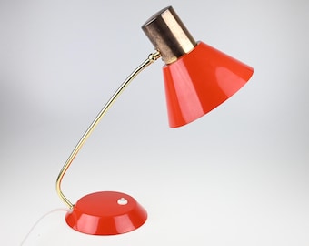 Vintage Red German Table Lamp, AKA DDR Lamp, Vintage Table Lamp, Industrial Lamp, Desk Lamp, Mid Century Lamp, Retro Red Lamp, Old Lamp
