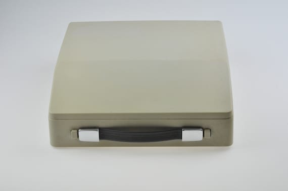 Royal 200 Working Typewriter, Portable Typewriter, Vintage