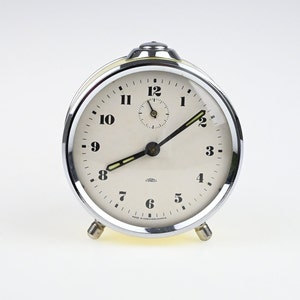 Vintage Prim Mechanical Alarm Clock from the 1970s - Retro Charm with Yellow Accents, Vintage Alarm Clock, Retro Alarm Clock