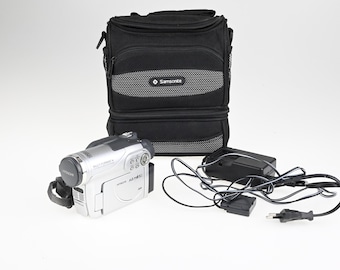 Vintage Hitachi DZ-BX37E DVD Camcorder, DVD Camcorder, Digital