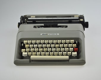 Olivetti Lettera 35 Working Typewriter, Portable Typewriter, Vintage Typewriter, Serviced Typewriter, Manual Typewriter, Retro Typewriter