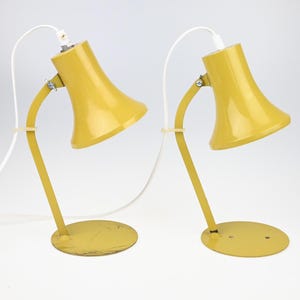 Pair of Vintage Beige Table Lamps, Pair of Lamps, Pair of Bedside Lamps, Bedside Lamps, Table Lamps, Mid Century Lamps, Vintage Lamps