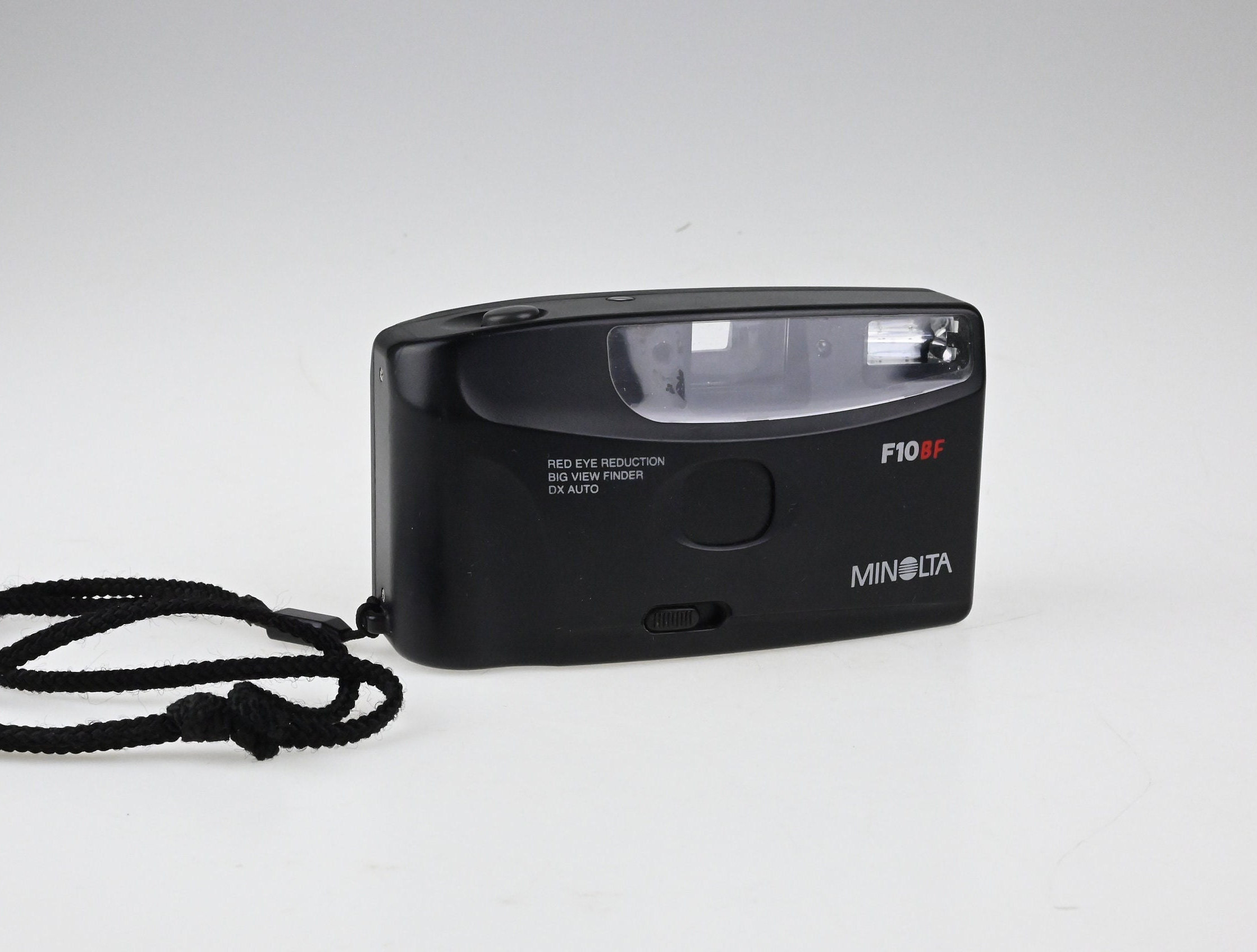 Minolta Riva 90 – John's Cameras. A collection of interesting and old cameras