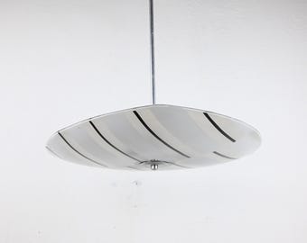 Lampa sufitowa ze szkła trójkątnego, oświetlenie atomowe, oświetlenie Mid Century, lampa Mid Century, lampa sufitowa, Mid Century Modern. Światło Mid Century