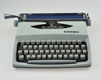 1970 Consul Working Typewriter with Case, Portable Typewriter, Vintage Typewriter, Gray Typewriter, Manual Typewriter, Modernist