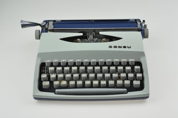 1970年製 Consul 実用タイプライター（ケース付き）、ポータブルタイプ