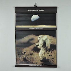 Grafico della scuola dell'uomo sulla luna, poster della scuola di fisica, grafico pull down, grafico pull down scolastico, grafico scolastico vintage, pull down scolastico