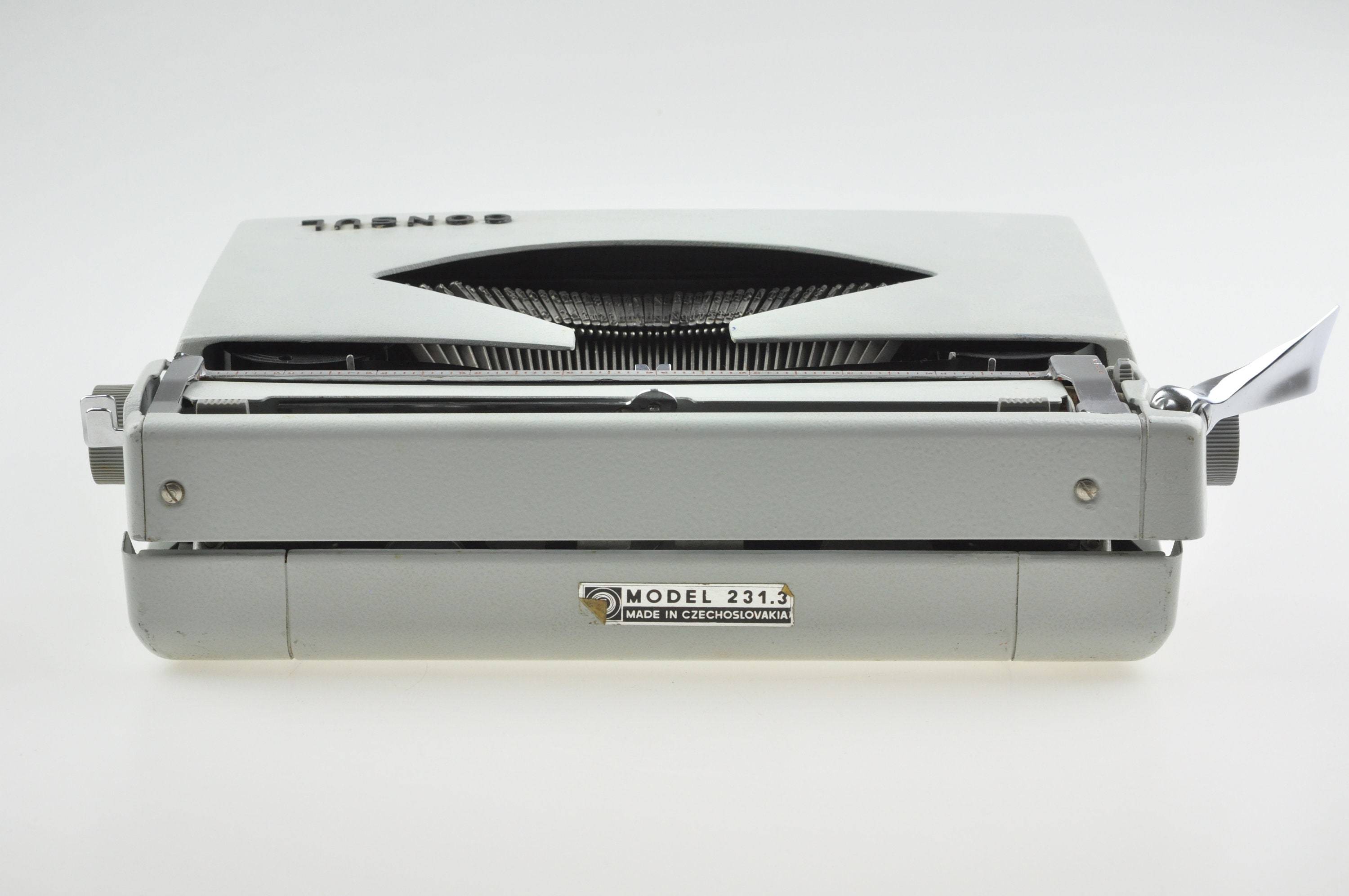 1970年製 Consul 実用タイプライター（ケース付き）、ポータブルタイプ