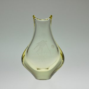 Miroslav Klinger ZBS Vase, Yellow Vase, Glass Vase, Mid Century Vase, Czech Vase, Czech Glass, Flower Vase, Vintage Glass Vase