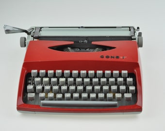 1970 Consul Working Typewriter with Case, Portable Typewriter, Vintage Typewriter, Red Typewriter, Manual Typewriter, Modernist