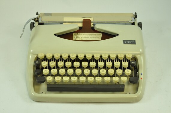 Portable Typewriter Vintage Typewriter Manual Typewriter ...