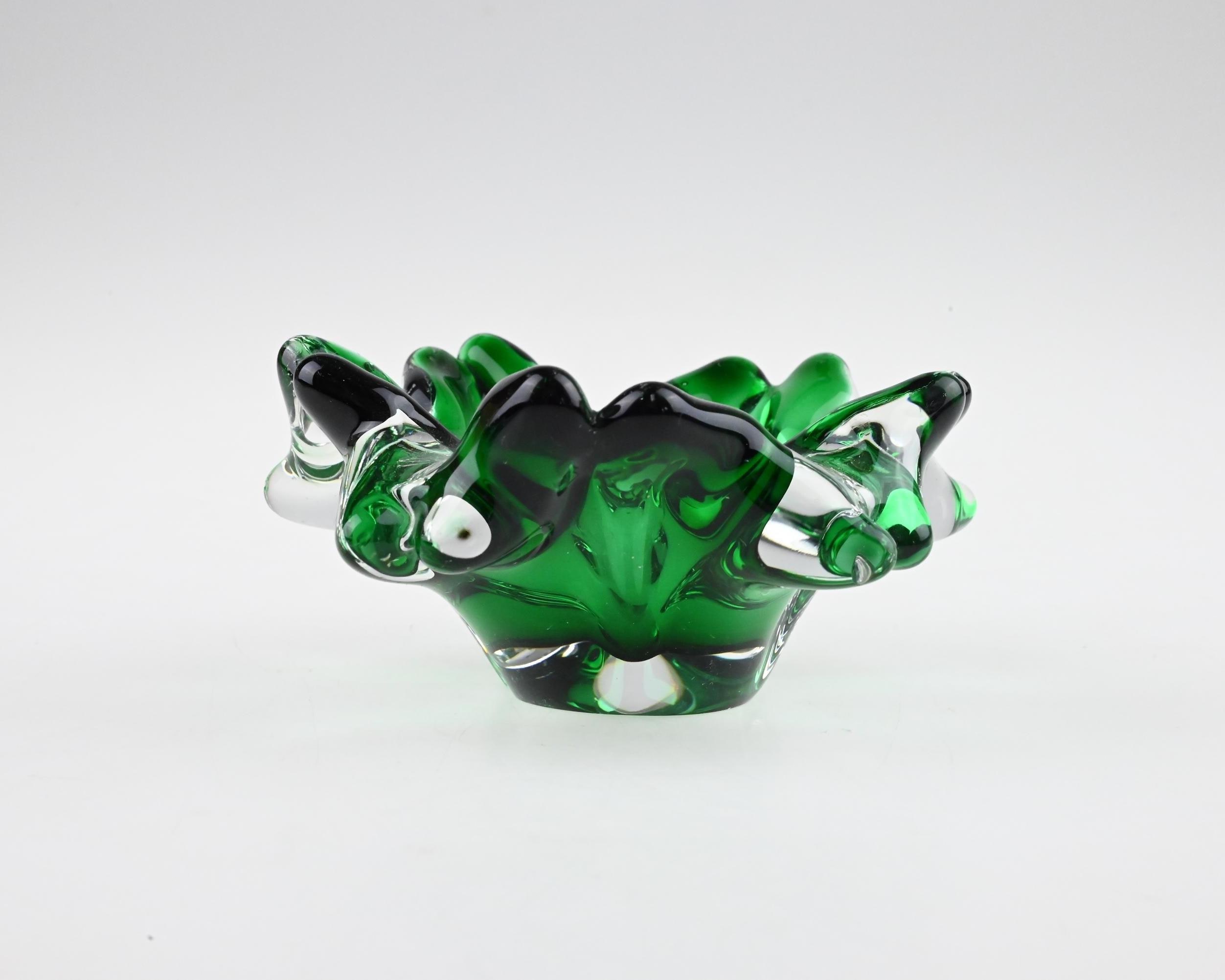 Czechoslovakia Vase - Etsy Norway