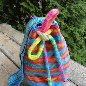 OOAK Rainbow crochetted mochila-inspired bag 100% cotton zdjęcie 3