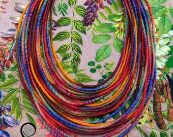 HAPPY HOLI #8 yarn-wrapped necklace  / tribal / hippie / bohemian / vibrant / thread-wrapped / rainbow