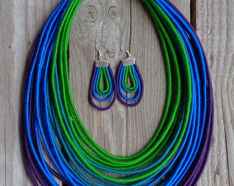 OOAK Dark Ocean OMBRE yarn-wrapped necklace and earrings SET in vibrant colors - soft & lightweight / gradient / ombre