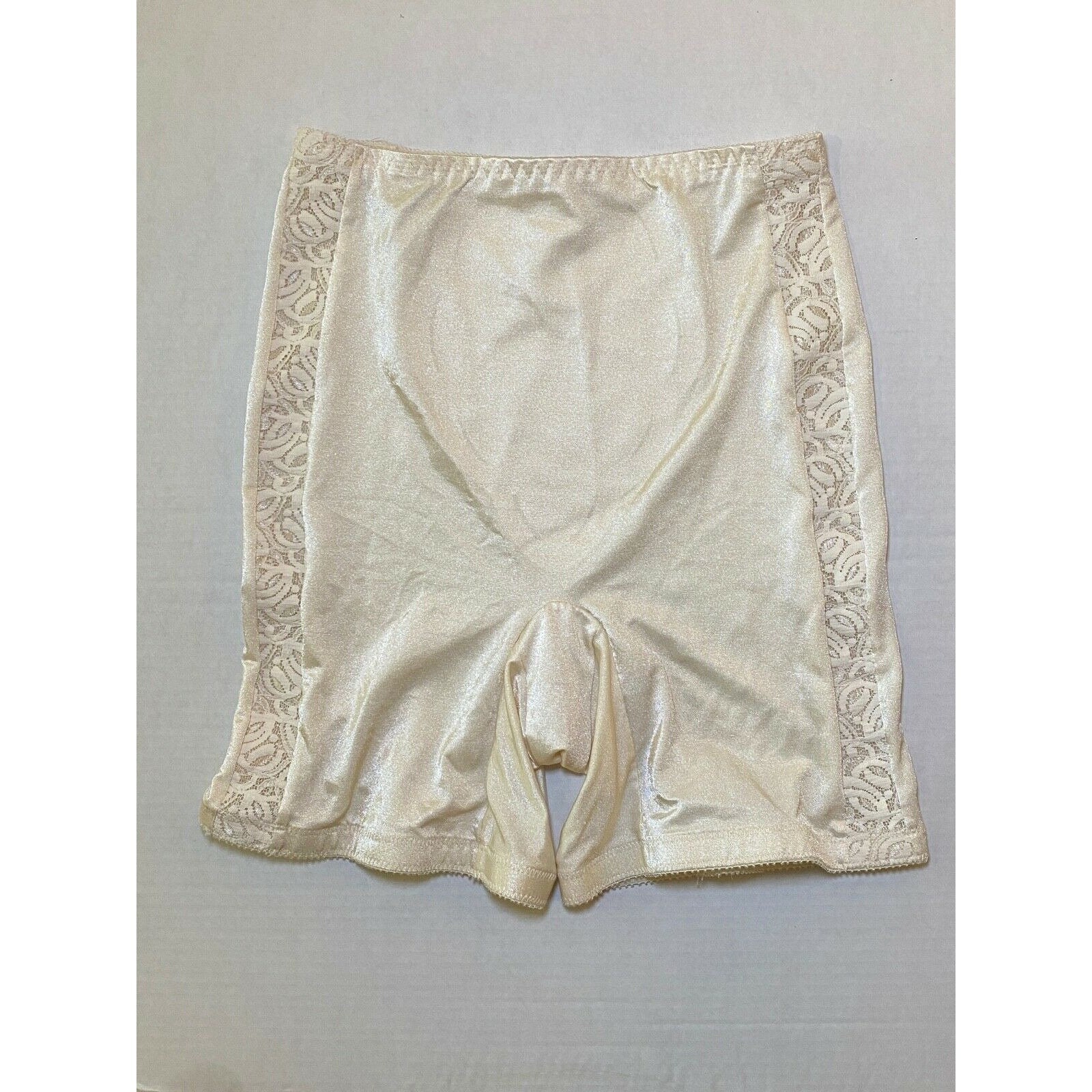 Playtex Girdles for sale Only 2 left at 70