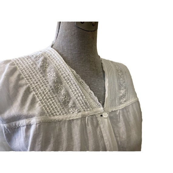 Antique Edwardian White Cotton Nightgown 3/4 butt… - image 5