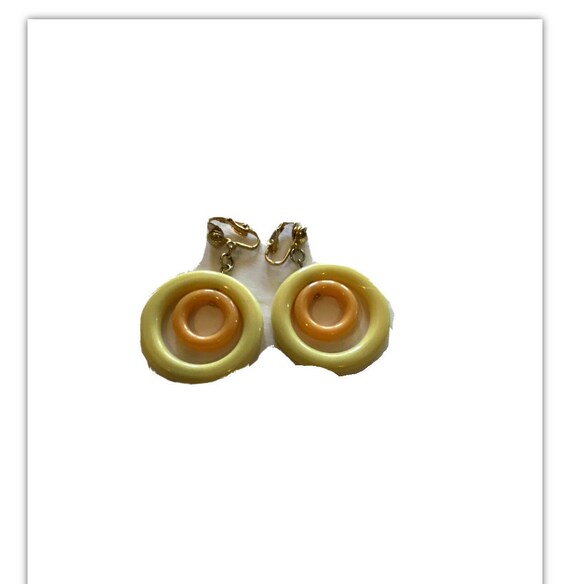 Vintage 60s Yellow Round Clip On Earrings Peggy Li