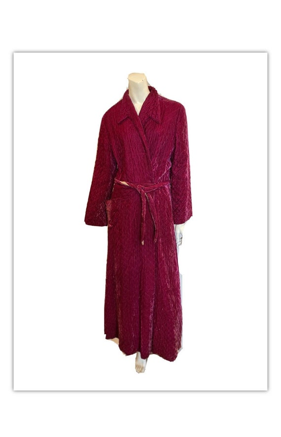 Vintage 40s Raspberry Quilted Fitted Dressing gown