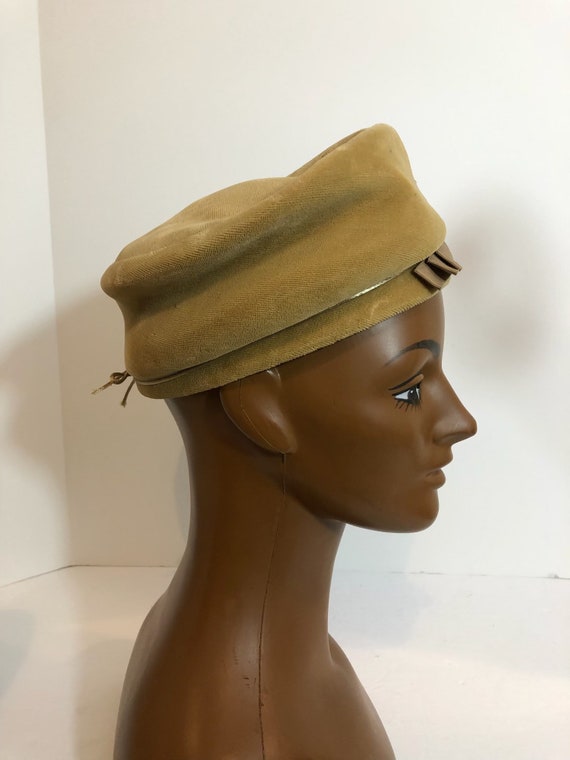 Vintage 60s velvet union made pillbox hat camel c… - image 3