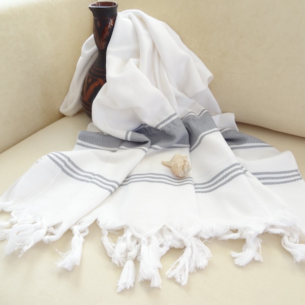 Toalla tradicional turca peshtemal: toalla de hammam de algodón a rayas blancas y grises