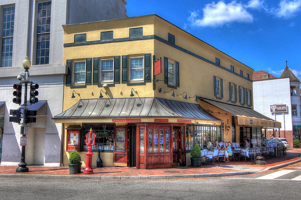 Martin's Tavern in Etsy