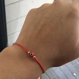 Evil Eye Red String Kabbalah Bracelet Goldtone Bead Good Luck Charm Protection
