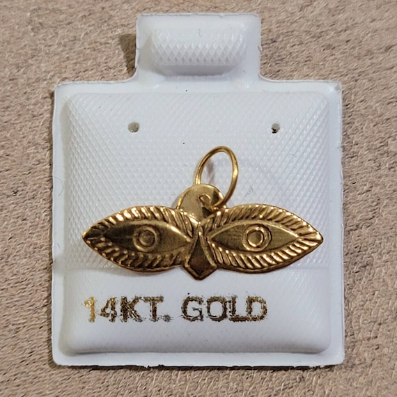 14kt ソリッド ゴールド サンタ ルシア アイ ペンダント: 手作りの保護 