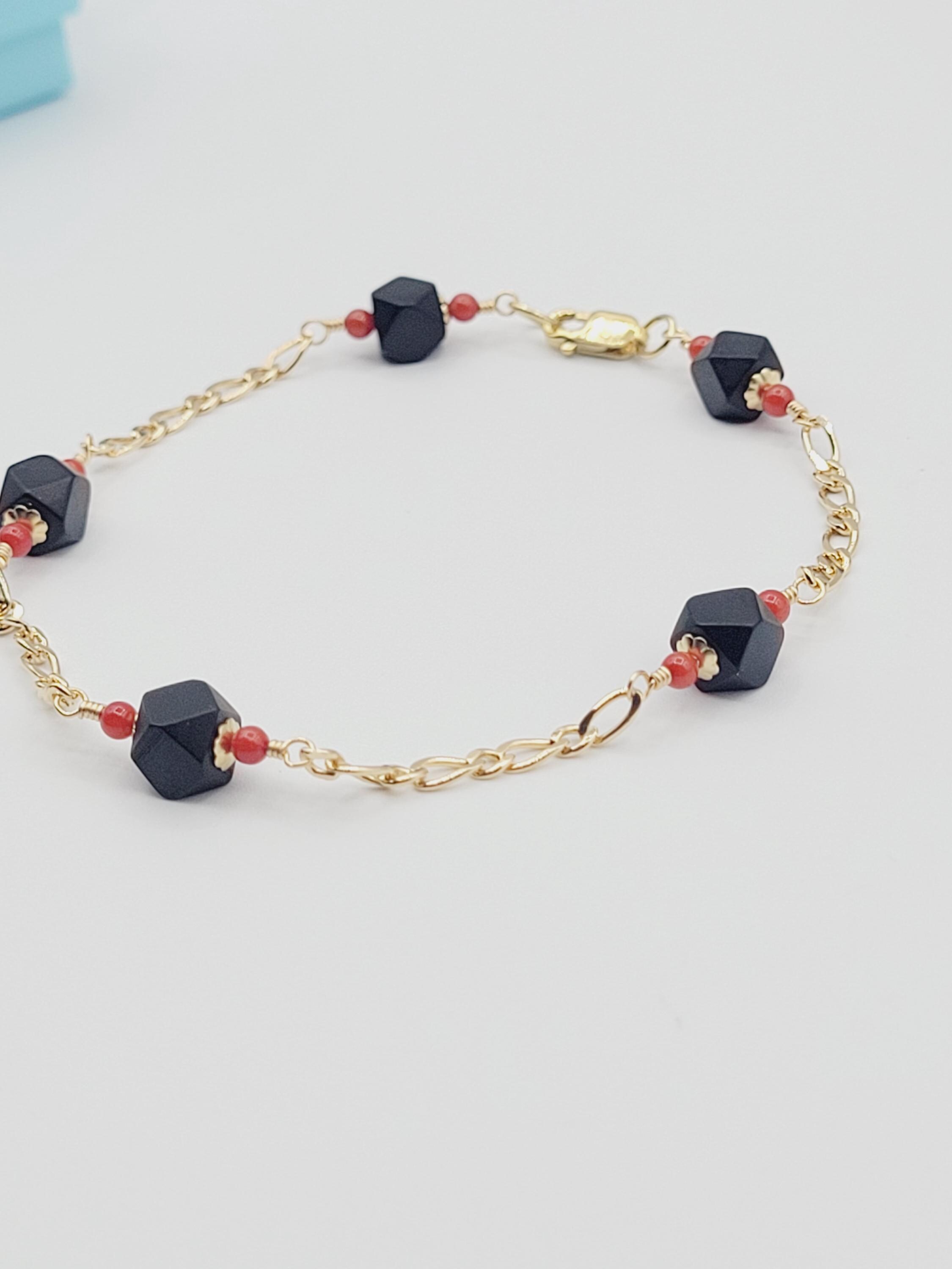Azabache Genuino 5mm Con Coral 1.5mm (azabache Negro) Y Brazalete ...