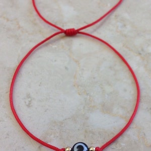 Evil Eye Red String Kabbalah Bracelet Goldtone Bead Good Luck Charm Protection