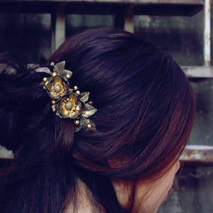 floral hair clip ,cherry blossom hair pin ,handmade by polymer clay