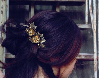 Pince à cheveux florale, épingle à cheveux fleur de cerisier, faite à la main en argile polymère